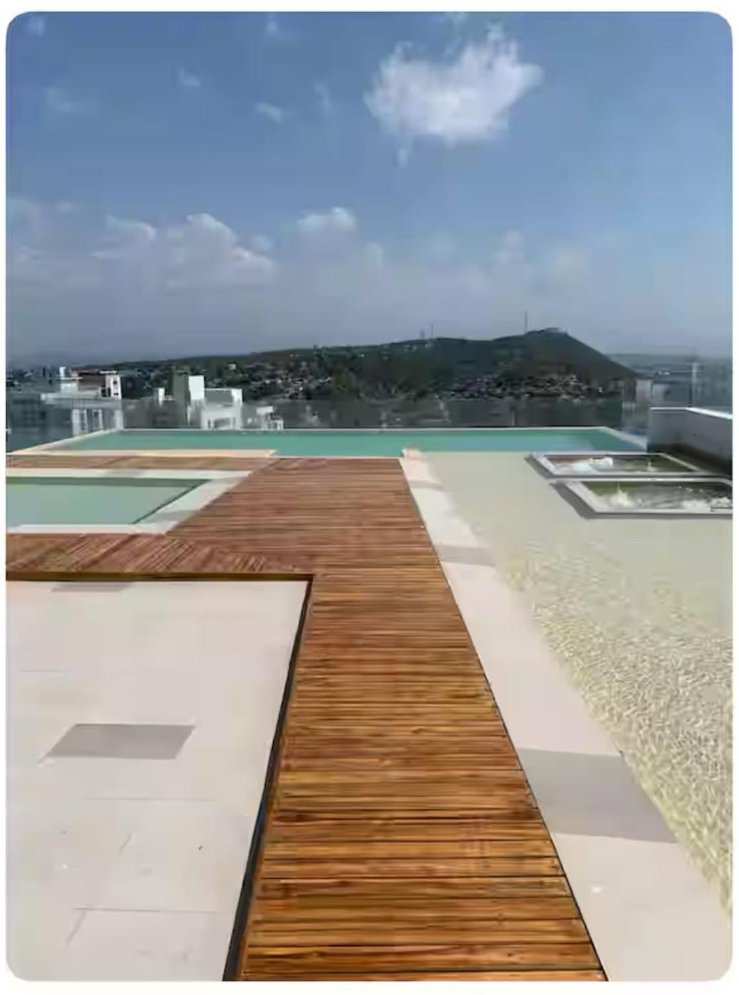New Building - Cabrero Marina Club *